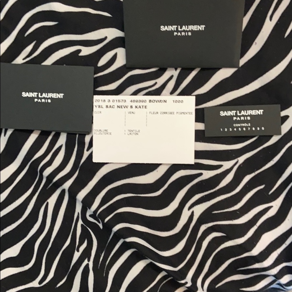 Comes With Authentication Card - image 5